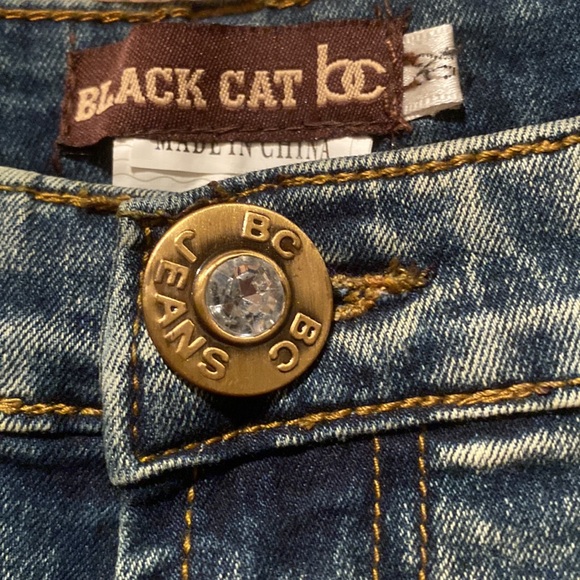 *3 for $50* NWOT Black cat flare jeans, size 32 - Picture 5 of 7